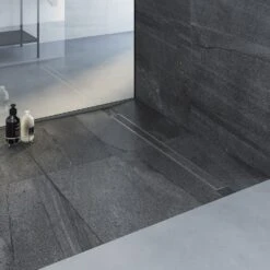 Drainset Komplett, Superflache Duschrinne Compact 120 Cm Mit Abdeckung Für Fliese -Badezimmerbedarf Geschäft hersteller megabad sortiment duschrinnen drainset komplett 3632870