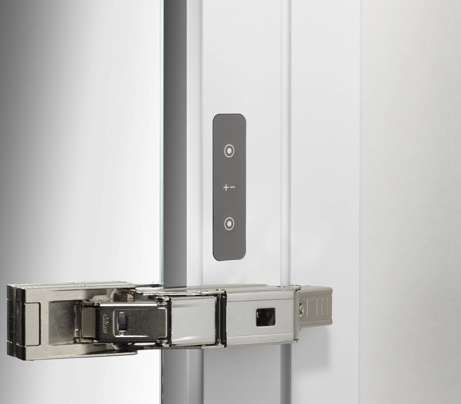 Schneider® Schneider LOW Line Plus LED 3000 K Spiegelschrank LOP 70/2/LED, 70 X 74,8 Cm, Steckdose Links Und Rechts